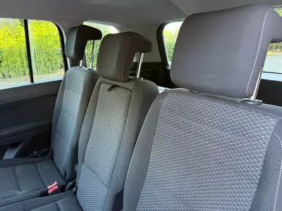 VW Touran 1.4 TSI BlueMotion — Monospace compact efficace, 166'000 km seulement — Miniatur 13