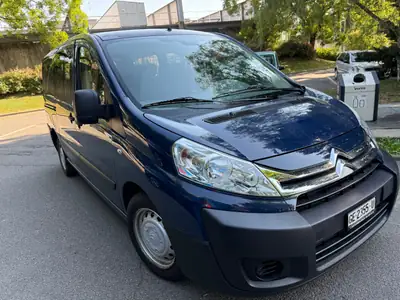 Citroën Jumpy 2.0 HDi — Monospace 9 places, entretien complet, climatisation — Heckansicht