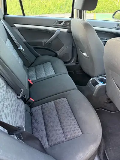 Skoda Octavia Combi 1.8 TSI — Polyvalence 4x4 et motorisation puissante — Miniature 11