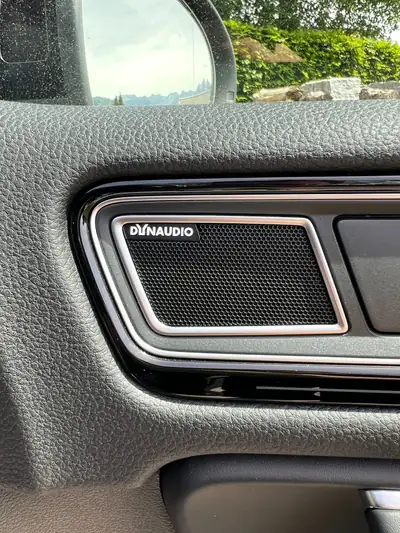VW Touareg 3.0 V6 TDI — SUV premium diesel, 262 ch et consommation maîtrisée — Thumbnail 9