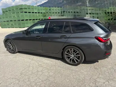 BMW 330i xDrive Touring 2022 — Berline familiale performante, 83 000 km seulement — Außenansicht