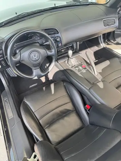 Honda S2000 2.0 16V — Roadster légendaire, 240 ch purs et sans compromis — Armaturenbrett