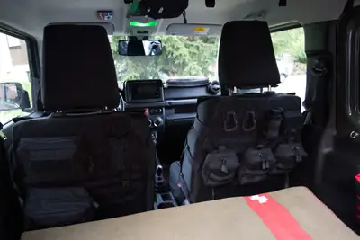 Suzuki Jimny 1.5 Compact Top 4x4 — Le véritable baroudeur, à transmission manuelle — Miniatur 10