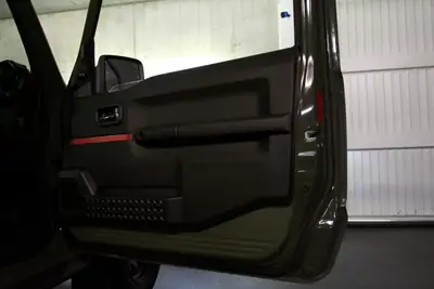Suzuki Jimny 1.5 Compact Top 4x4 — Le véritable baroudeur, à transmission manuelle — Miniatur 13