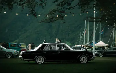 Toyota Century VG40 V8 4.0 — Légendaire limousine JDM, état collecteur — vue extérieure