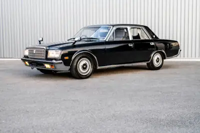 Toyota Century VG40 V8 4.0 — Légendaire limousine JDM, état collecteur — Miniature 7