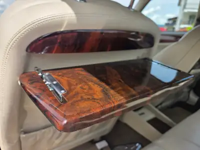 Daimler V8 Kurzversion 1999 — Berline de prestige anglaise, certificat d'authenticité officiel — cruscotto