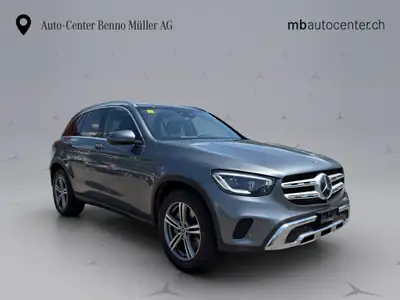 Mercedes-Benz GLC 300 4MATIC — SUV hybride essence, 117 000 km, finition premium — détail