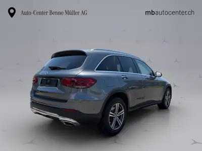 Mercedes-Benz GLC 300 4MATIC — SUV hybride essence, 117 000 km, finition premium — Miniature 17