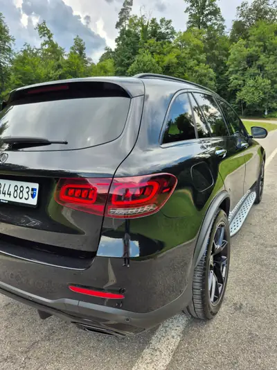 Mercedes-Benz GLC 220 d AMG Line — SUV premium diesel, équipement haut de gamme et faible kilométrage — detail