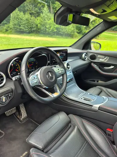 Mercedes-Benz GLC 220 d AMG Line — SUV premium diesel, équipement haut de gamme et faible kilométrage — Thumbnail 14