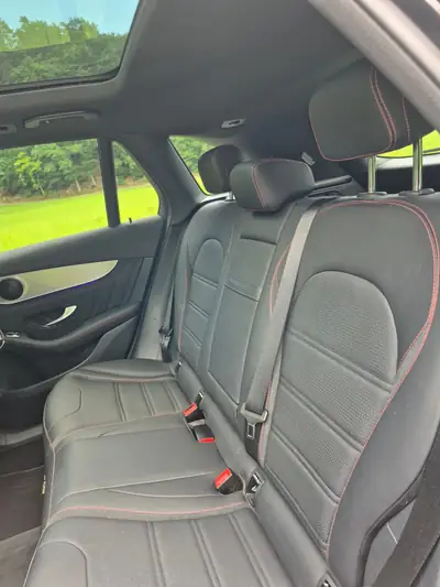 Mercedes-Benz GLC 220 d AMG Line — SUV premium diesel, équipement haut de gamme et faible kilométrage — Thumbnail 15