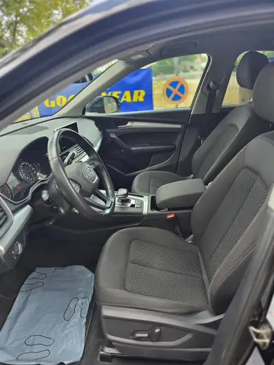 Audi Q5 2.0 40 TDI — SUV premium diesel, 155'000 km, traction intégrale — Innenraum