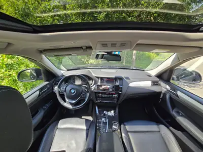BMW X3 20i xDrive 2015 — SUV premium 4x4, entretien impeccable et équipé — détail