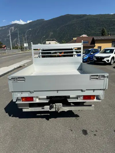 Toyota HI-LUX 2.4D-4D Comfort Extra Cab 4x4 — Utilitaire robuste, expertise complète incluse — Miniature 7