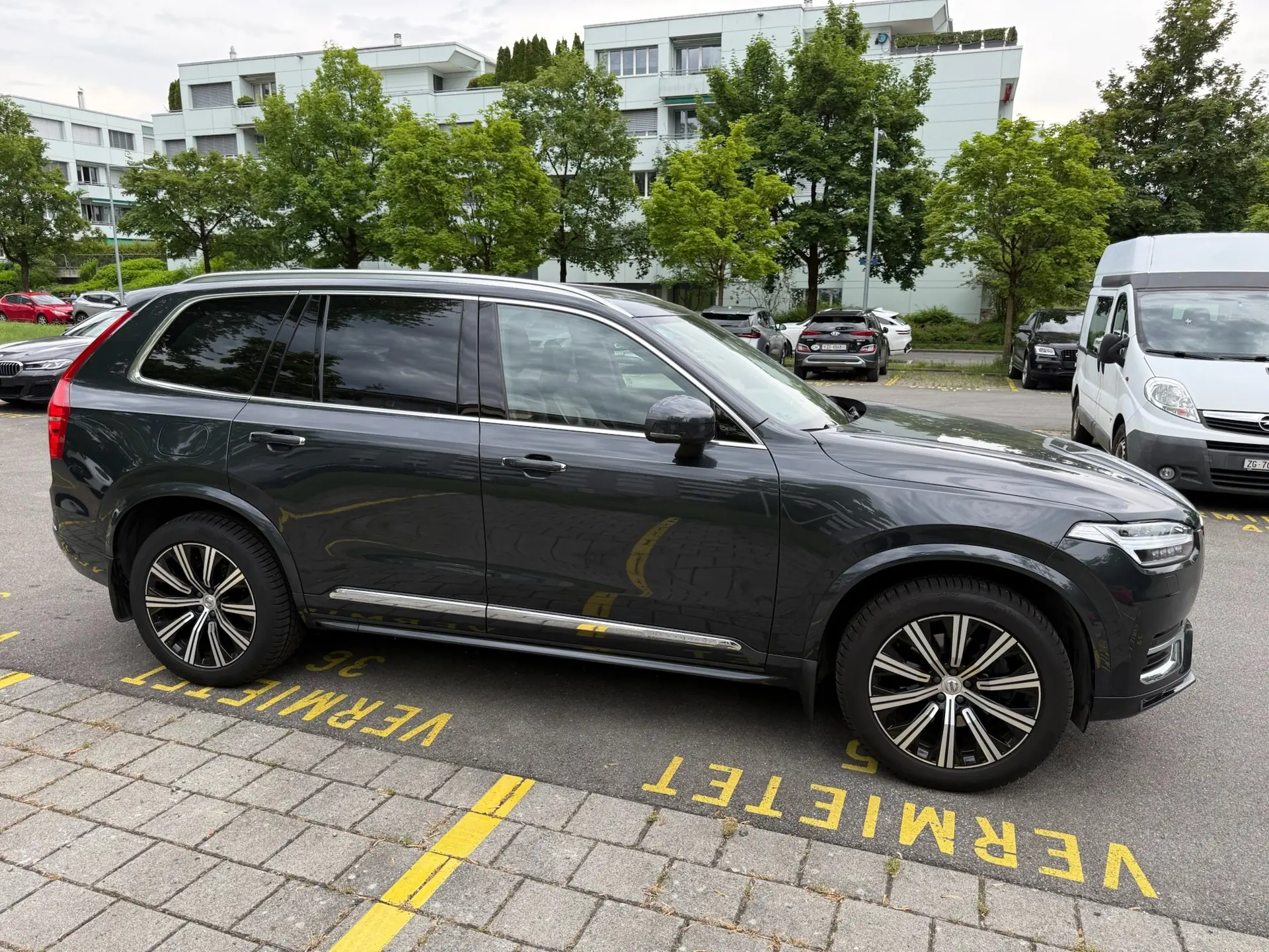 Volvo XC90 2019 occasion Zug — 3