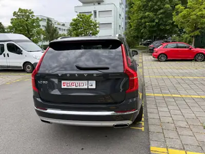 Volvo XC90 2.0 T5 Inscription — SUV premium 7 places, sans sinistre — cruscotto