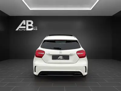 Mercedes-AMG A 45 4Matic — Performance 360 ch, Blanc Perlé, Entretien à jour — intérieur