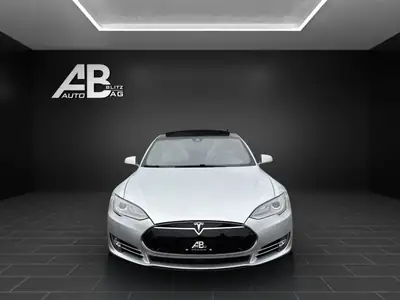Tesla Model S 85D — Berline électrique haute performance, 525 ch, service frais — vue extérieure
