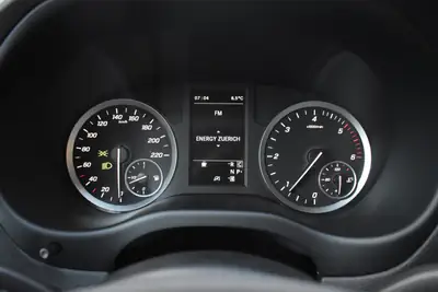 Mercedes-Benz Vito 114 CDI — Utilitaire fiable, 960 kg de charge utile, révision complète — Miniatura 18