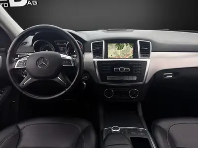 Mercedes-Benz ML 500 — SUV premium 408 ch, récemment révisé — Miniature 11