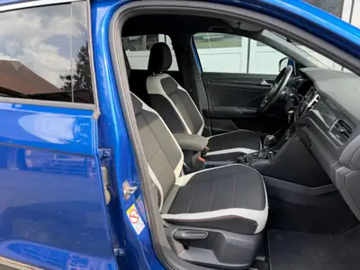 VW T-Roc 2.0 TDI 4Motion — SUV compact robuste, tout-terrain affirmé — Miniature 15