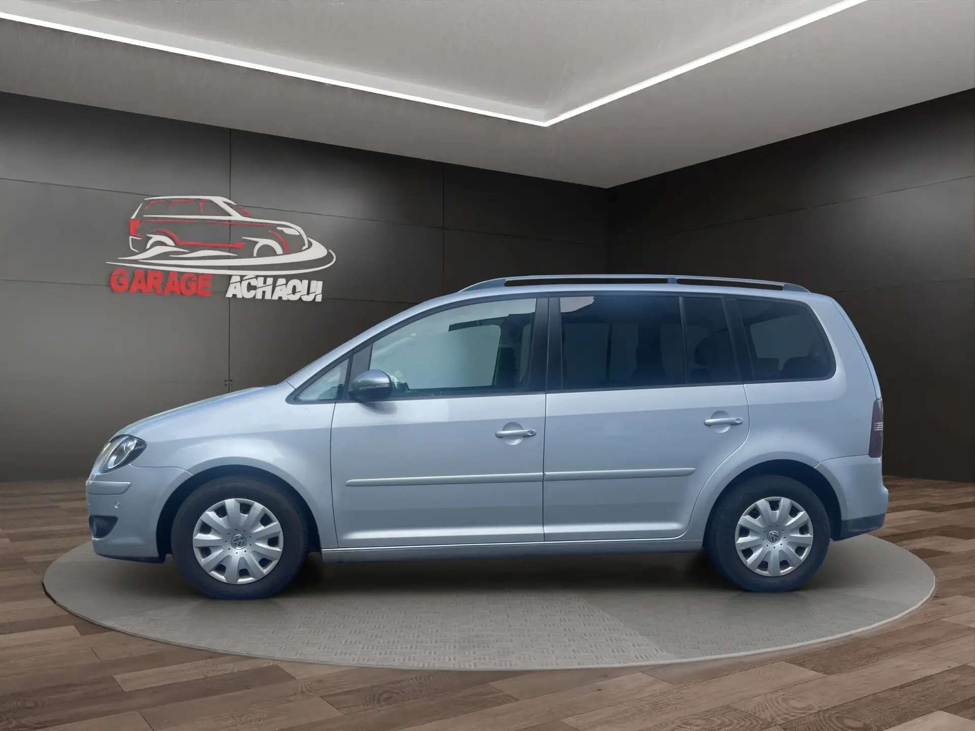 Volkswagen Touran 2010 occasion Ecublens — 3