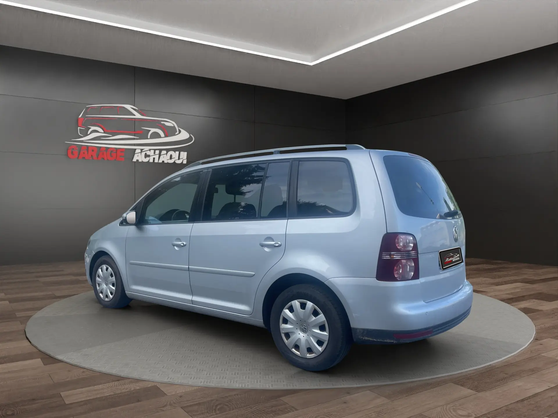 Volkswagen Touran 2010 occasion Ecublens — 4