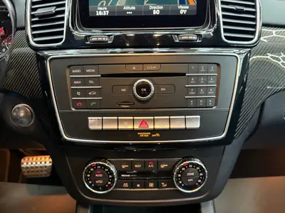 Mercedes-Benz GLE Coupé 400 4Matic — SUV premium 333 ch, 2 jeux de roues, sans sinistre — Miniatura 12