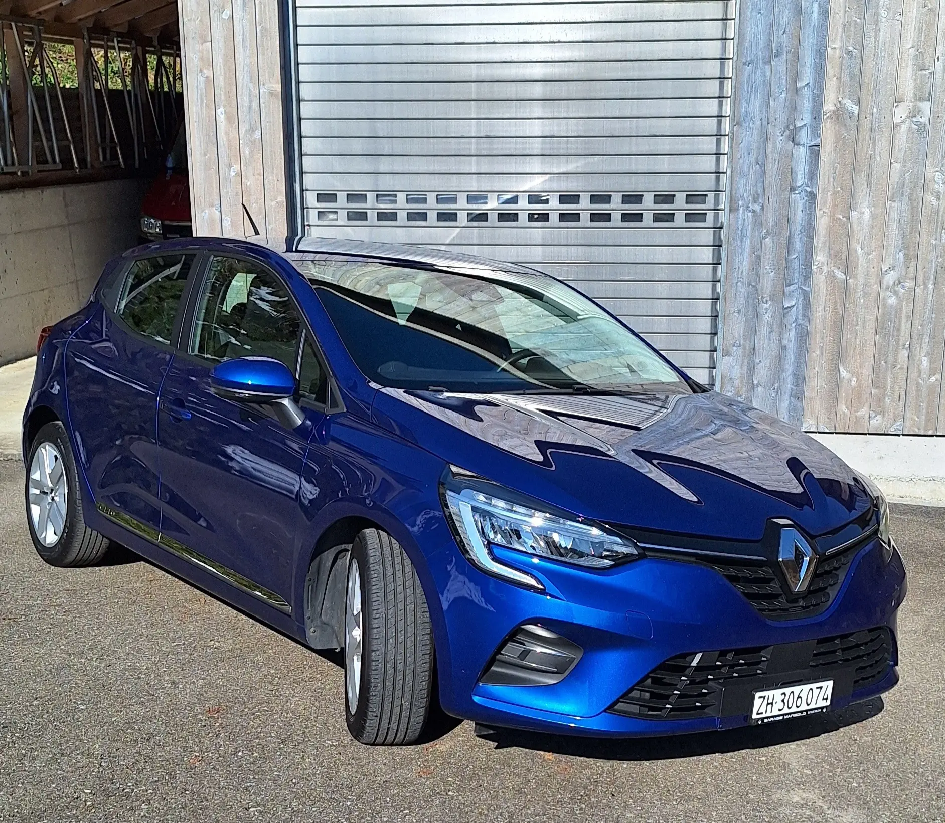 Renault Clio 1.0 TCe 100 Intens — Citadine fiable, faible consommation, sans accident — vista esterna