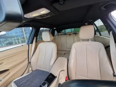 BMW 330d xDrive Touring — Break diesel performant, sans sinistre et faible consommation — Miniature 7
