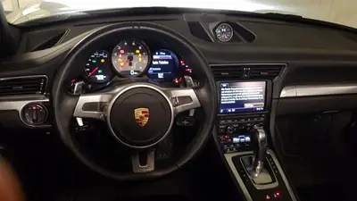 Porsche 911 991 4S Cabriolet — Roadster légendaire, 53 000 km, motorisation 400 ch — Armaturenbrett