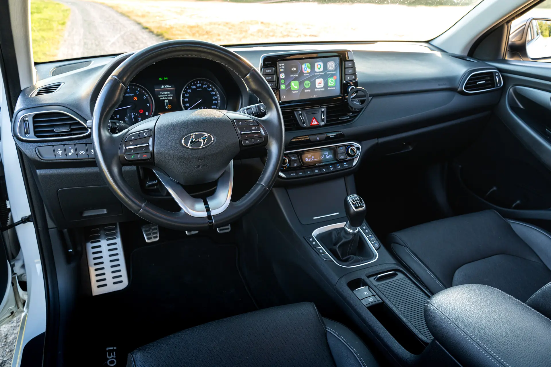 Hyundai i30 2017 occasion Rickenbach — 4