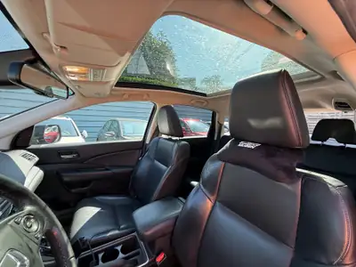 Honda CR-V 1.6 i-DTEC Executive 4WD — SUV fiable, 4x4 intégral et toit panoramique — Miniature 16