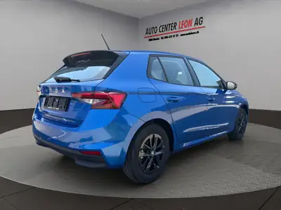 Skoda Fabia 1.0 MPI Young Edition — Citadine fiable, garantie 24 mois sans limite kilométrique — Detail