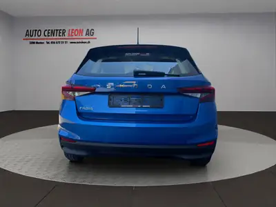 Skoda Fabia 1.0 MPI Young Edition — Citadine fiable, garantie 24 mois sans limite kilométrique — Armaturenbrett