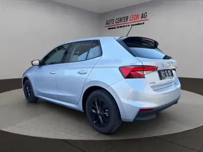 Skoda Fabia 1.0 MPI Young Edition — Citadine fiable, garantie 24 mois, peu kilométrée — intérieur