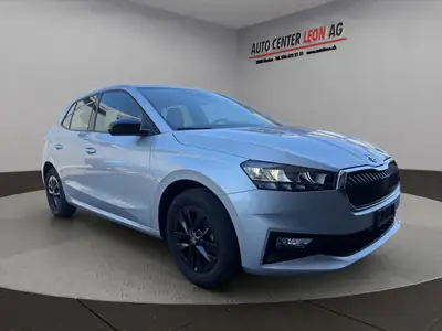 Skoda Fabia 1.0 MPI Young Edition — Citadine fiable, garantie 24 mois, peu kilométrée — Miniature 8