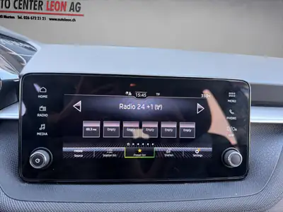 Skoda Fabia 1.0 MPI Young Edition — Citadine fiable, garantie 24 mois, peu kilométrée — Miniature 15