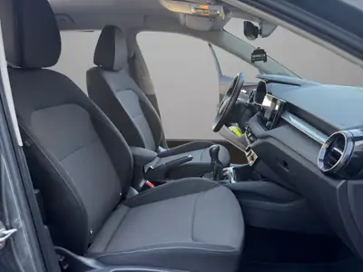 Skoda Fabia 1.0 MPI Young Edition — Citadine fiable, garantie 24 mois, peu kilométrée — Miniature 17