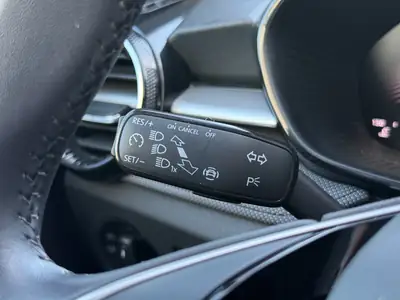 Skoda Fabia 1.0 MPI Young Edition — Citadine fiable, garantie 24 mois, petit kilométrage — Miniature 22