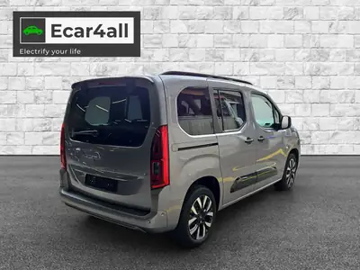 Opel Combo-e GS — Minivan électrique 136 ch, équipement premium et 50 km au compteur — Miniature 7