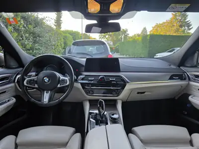 BMW 630 Gran Turismo 630d — Élégance berline avec polyvalence SUV, 252000 km — Innenraum
