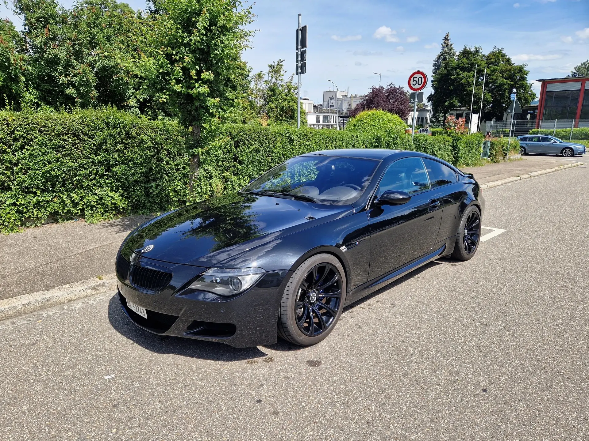 BMW M6 Coupé V10 507 ch — Sportive d'exception, révisions complètes, présentation noire intégrale