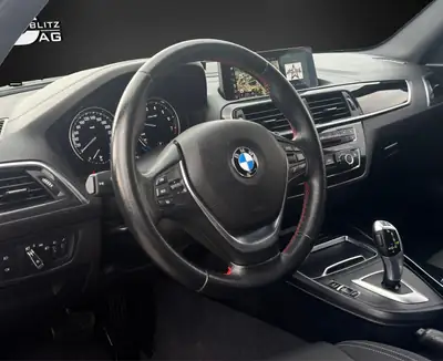 BMW 118i Edition Sport Line — Automatique Steptronic, fraîchement révisée — Miniature 8