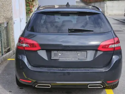 Peugeot 308 Break 2.0 BlueHDi 180 GT — Break diesel performant, sans sinistre — vista posteriore