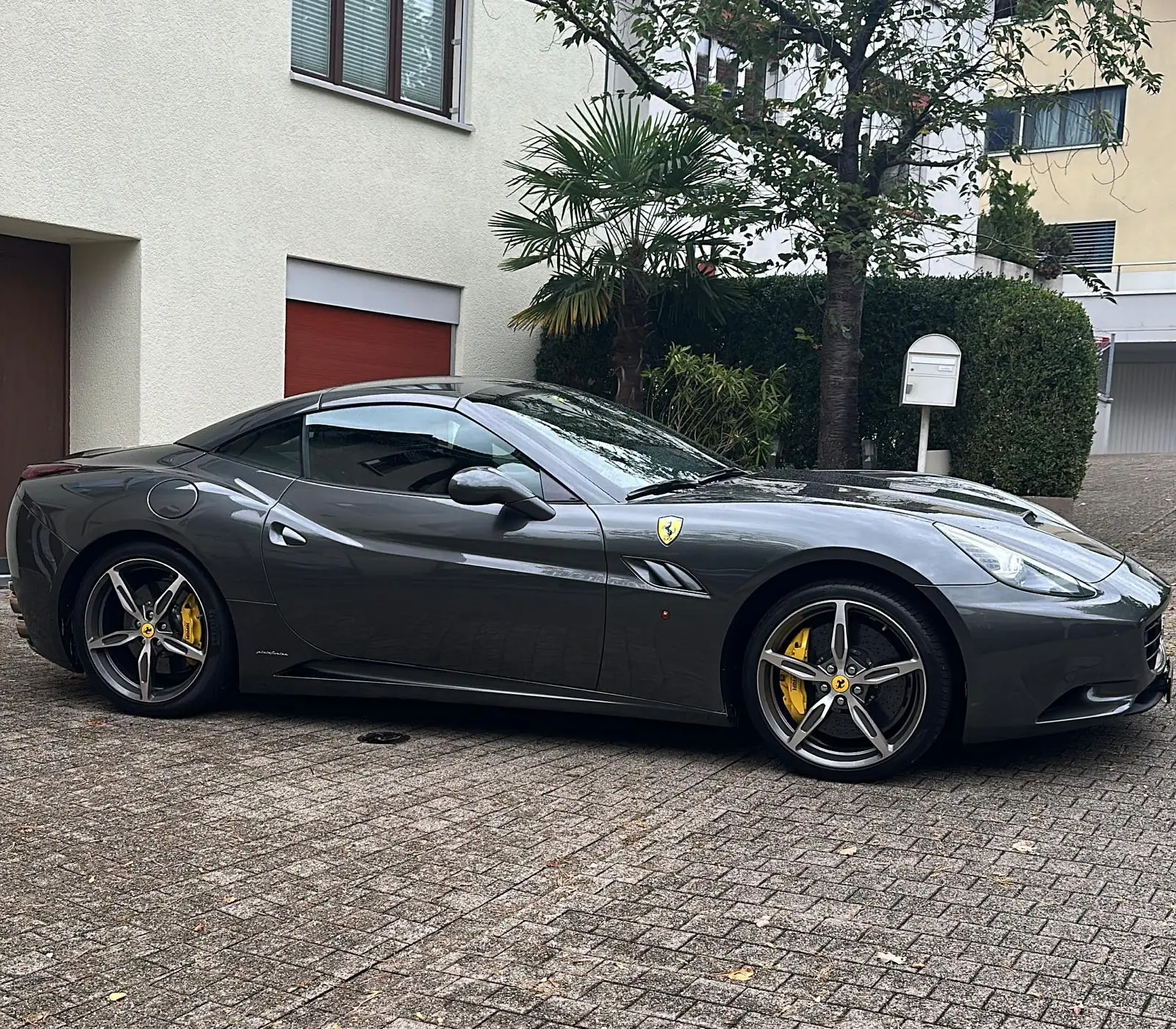 Ferrari California 2013 occasion Pfäffikon — 2