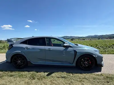Honda Civic 2.0 VTEC Type R GT Nürburgring Edition — Performance sportive et fiabilité légendaire — cruscotto
