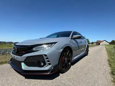 Honda Civic 2.0 VTEC Type R GT Nürburgring Edition — Performance sportive et fiabilité légendaire — Miniatura 9