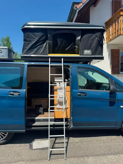 Mercedes-Benz Vito 114 BT 4x4 — Fourgon aménagé camping-car, état impeccable — vista esterna